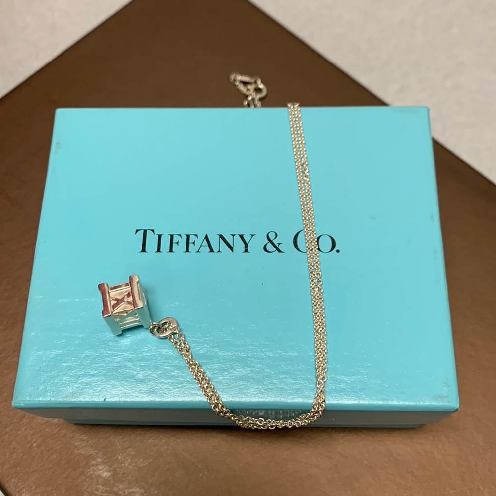 🎊HOST PICK🎊Authentic Tiffany Roman Cube Necklace 💎 - Picture 1 of 12